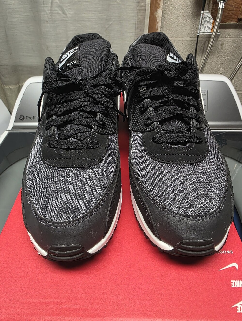 Nike Air Max Men's Black and Gray Running Sneakers